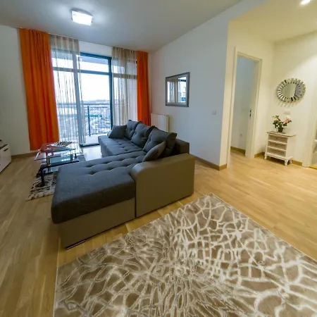 Rebecca Белград